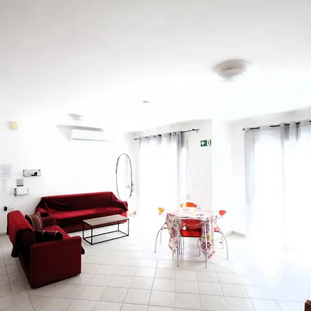 Hercules Apartament Néa Péramos